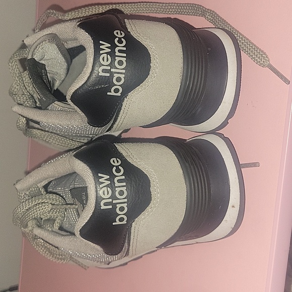 New Balance - Picture 5 of 5